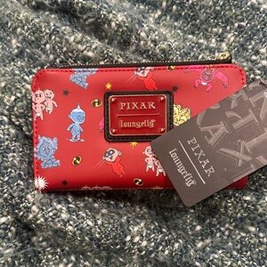 Loungefly Pixar Red Character Wallet Hardtag